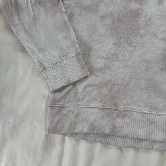 Athleta Light Purple White Tie Dye Long Sleeve Crewneck Sweater | Size L - Picture 2 of 5